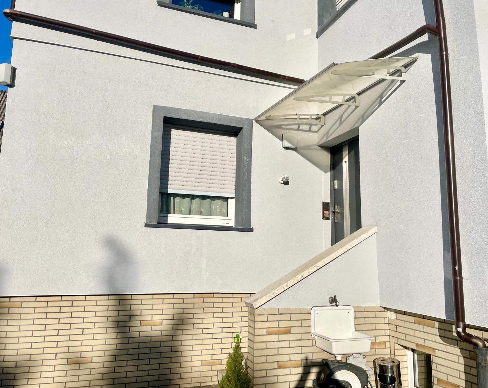 Casa Giulia 2 Zimmer Nahe Giessen, Kueche, Bad, Wlan, Parkplatz Krofdorf-Gleiberg Exterior photo
